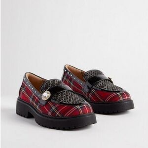 12WW Betsey Johnson plaid buckle loafer New Never worn!